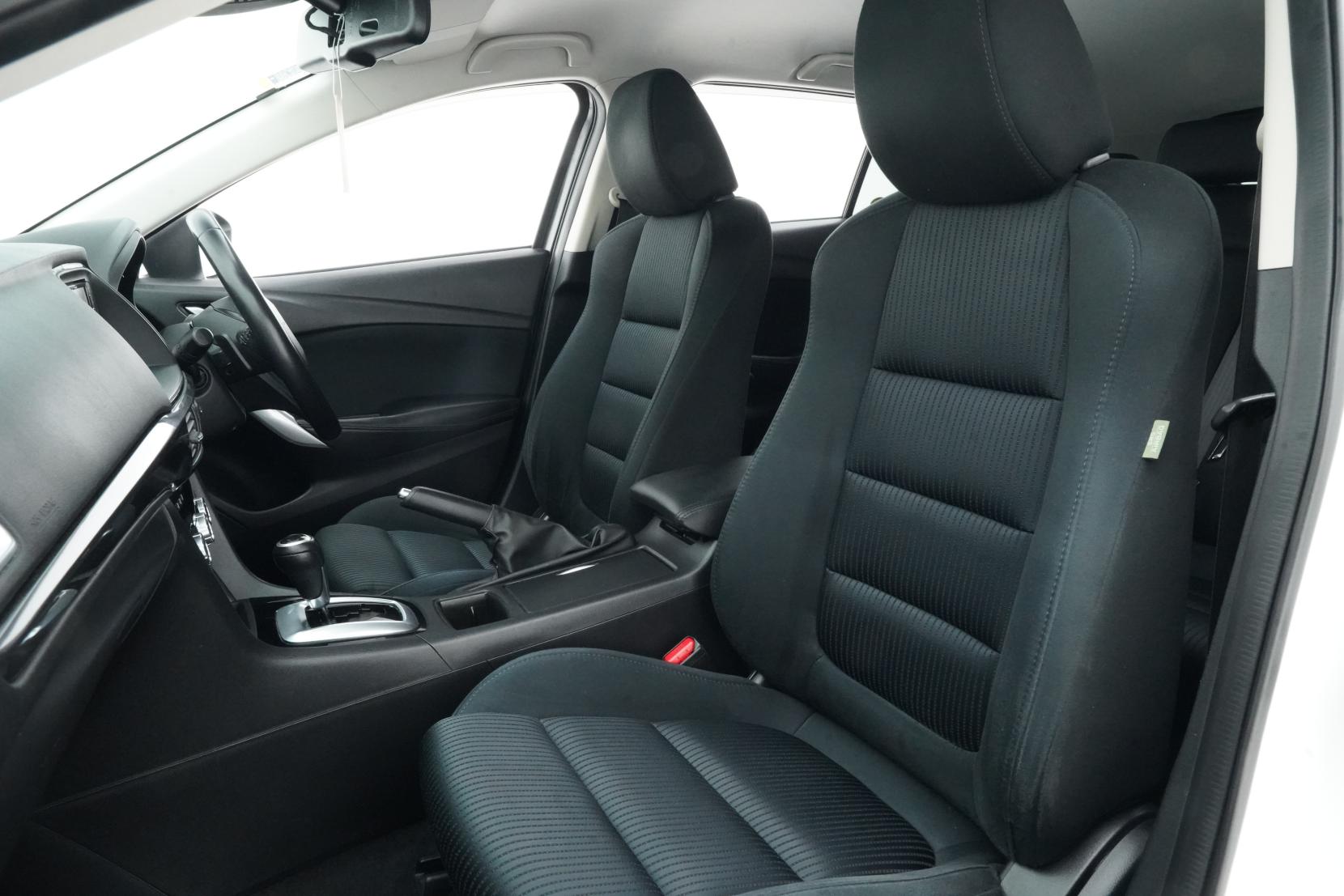 Mazda Atenza 2.0 WAGON 20S