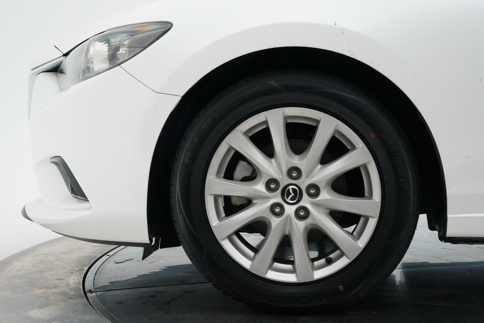 Mazda Atenza 2.0 WAGON 20S