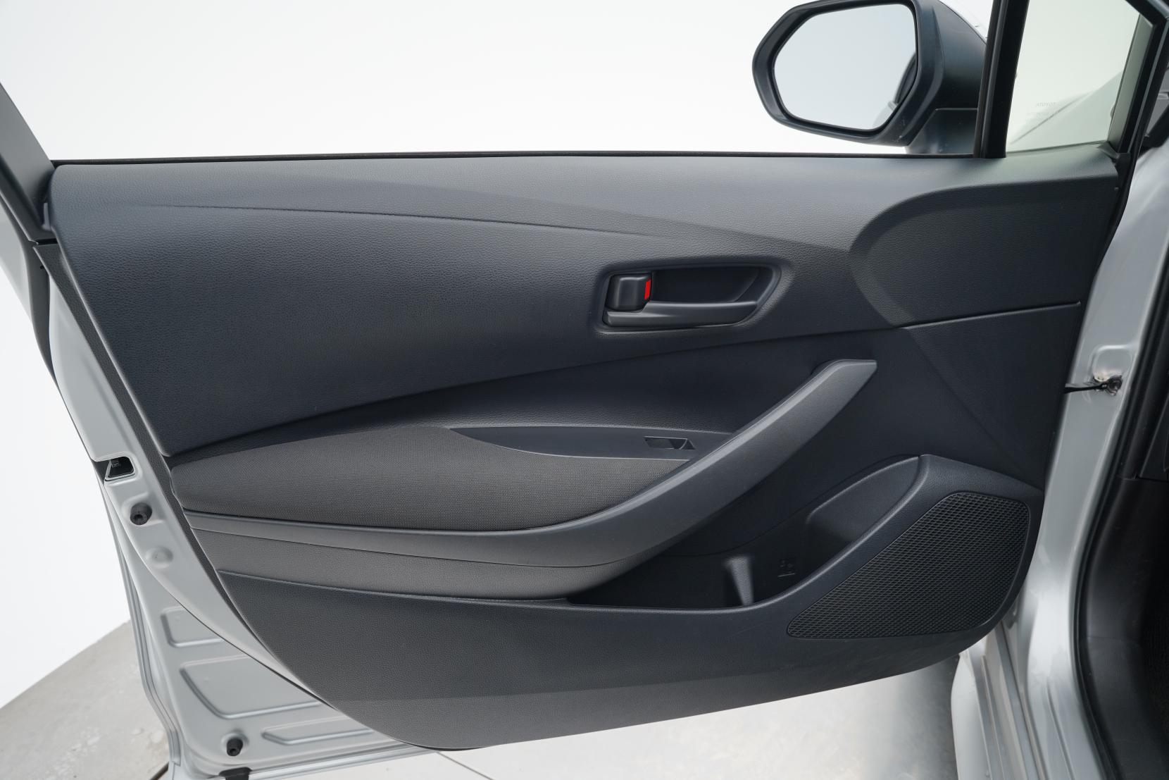 Toyota Corolla 1.8 TOURING HYBRID G-X