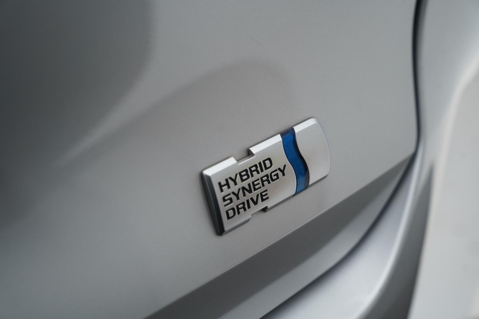 Toyota Corolla 1.8 TOURING HYBRID G-X