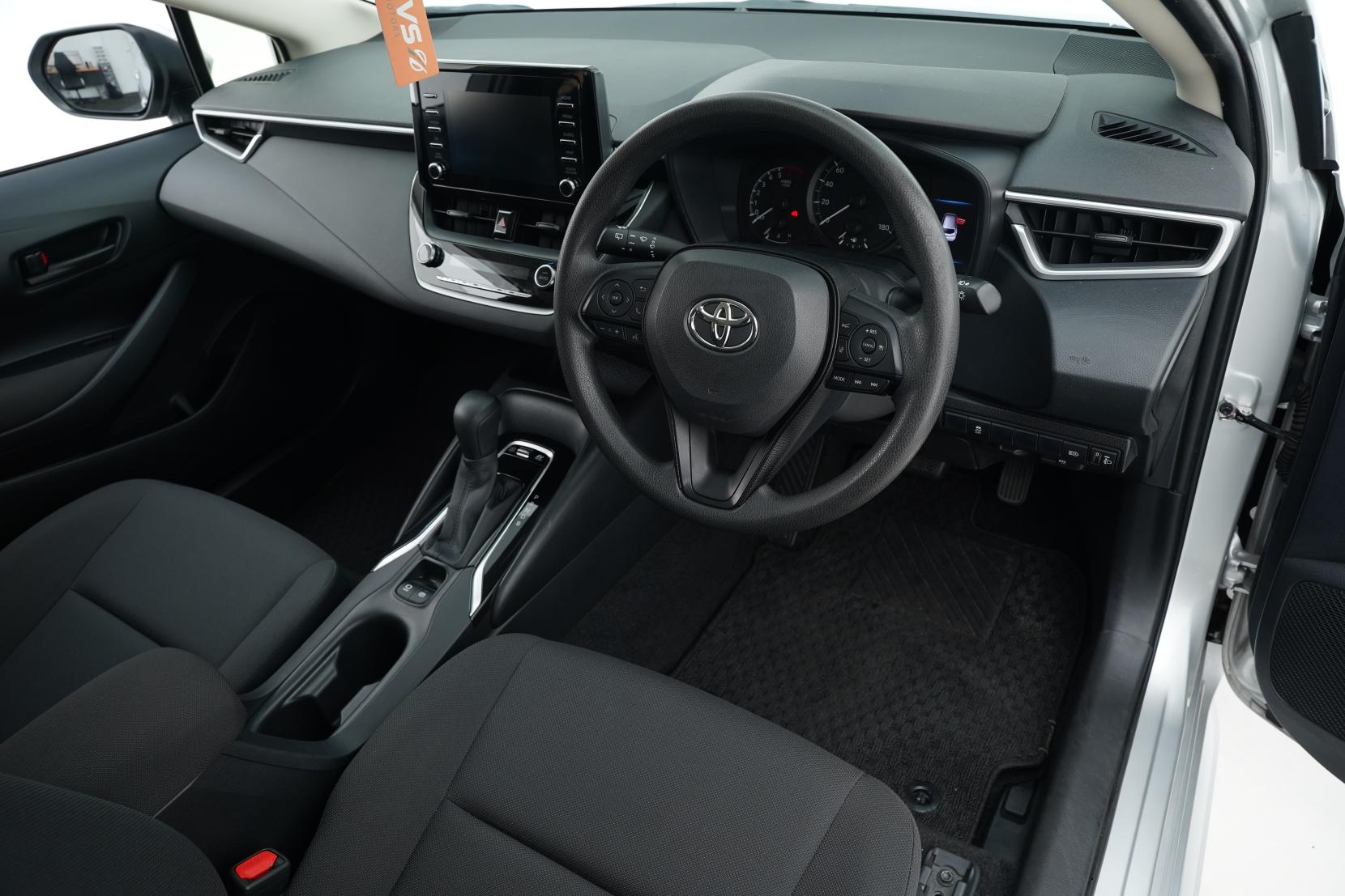 Toyota Corolla 1.8 TOURING HYBRID G-X