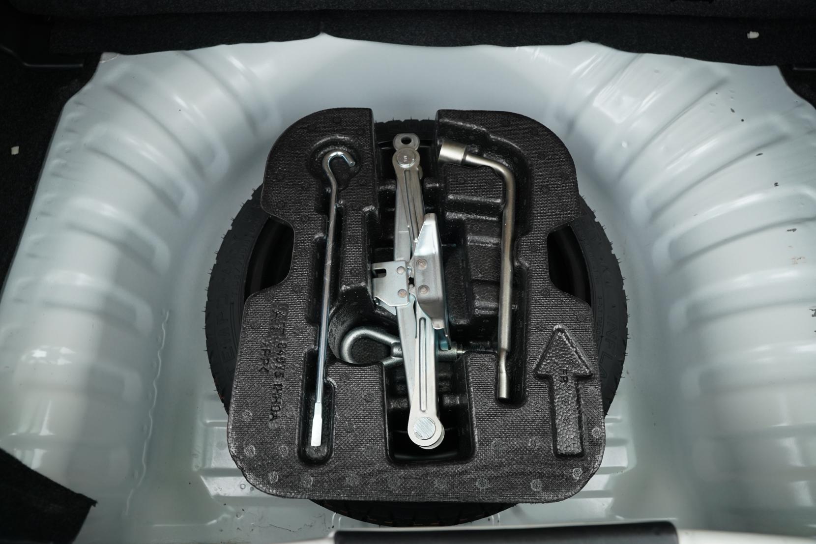 Nissan March / Micra (1982–present) 1.2 5D NISMO