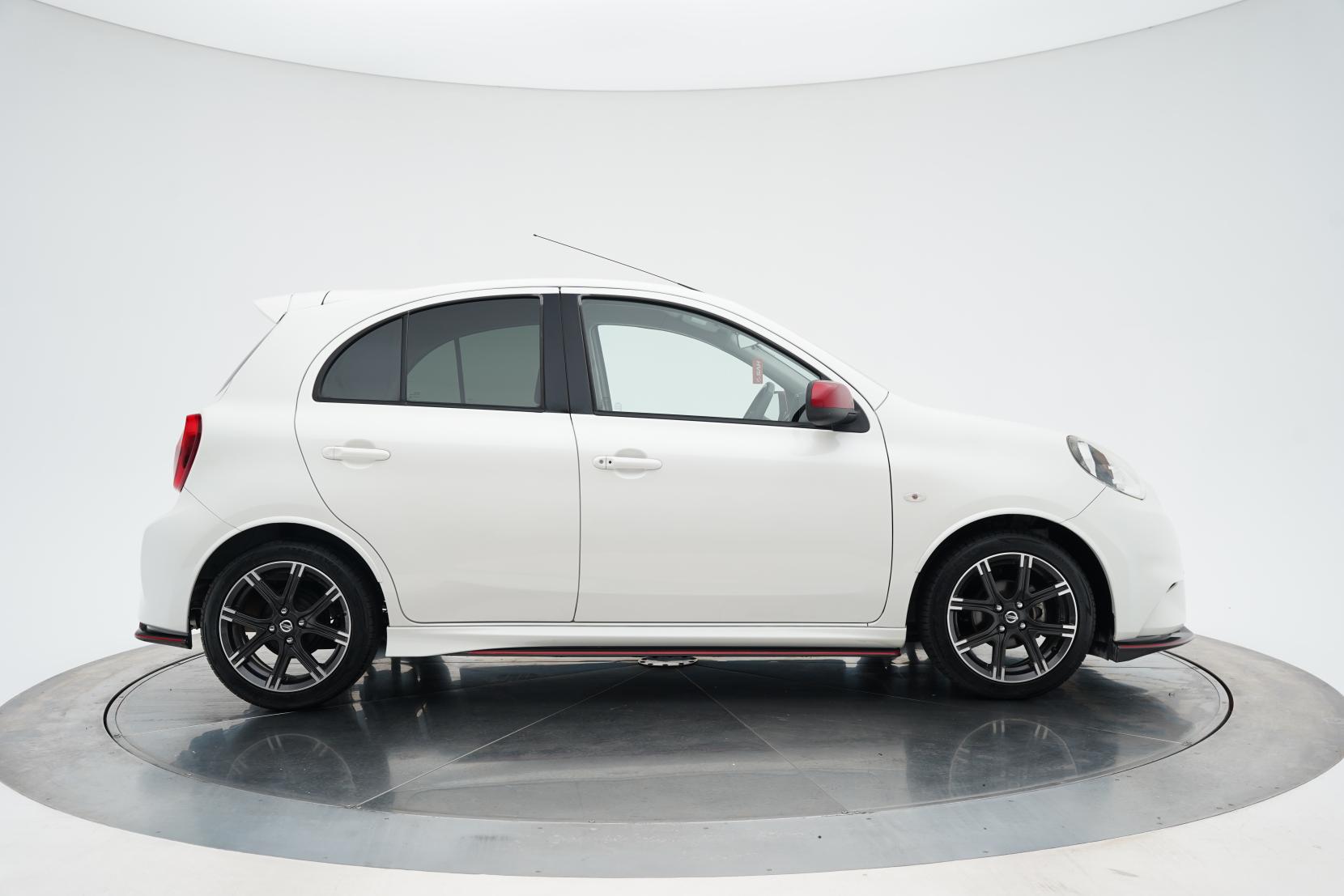 Nissan March / Micra (1982–present) 1.2 5D NISMO