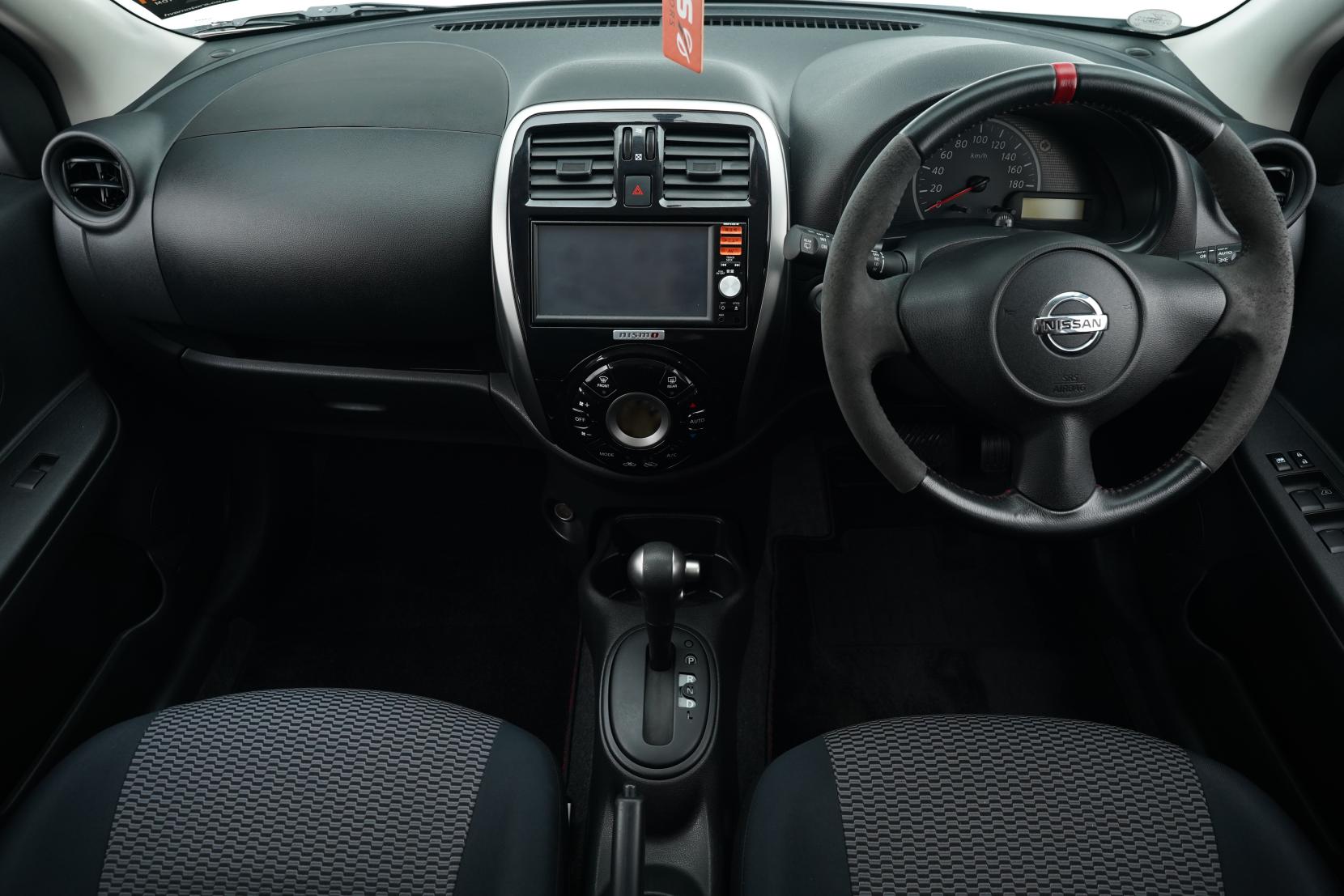 Nissan March / Micra (1982–present) 1.2 5D NISMO