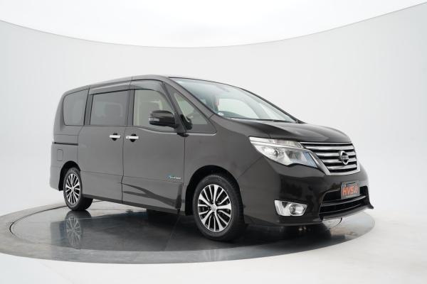 Nissan Serena (1991 – present) Hybrid Highway Star V