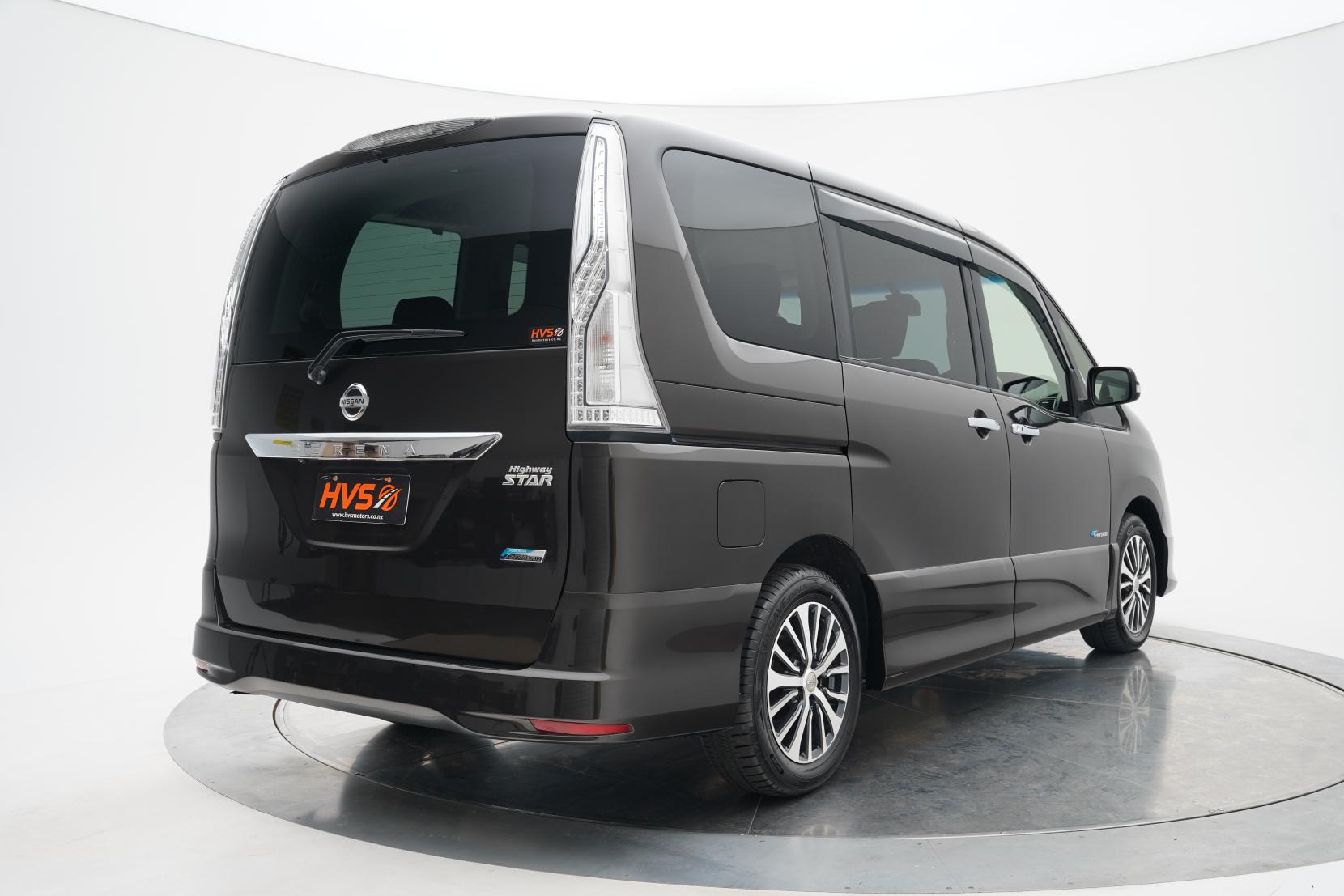 Nissan Serena (1991 – present) Hybrid Highway Star V