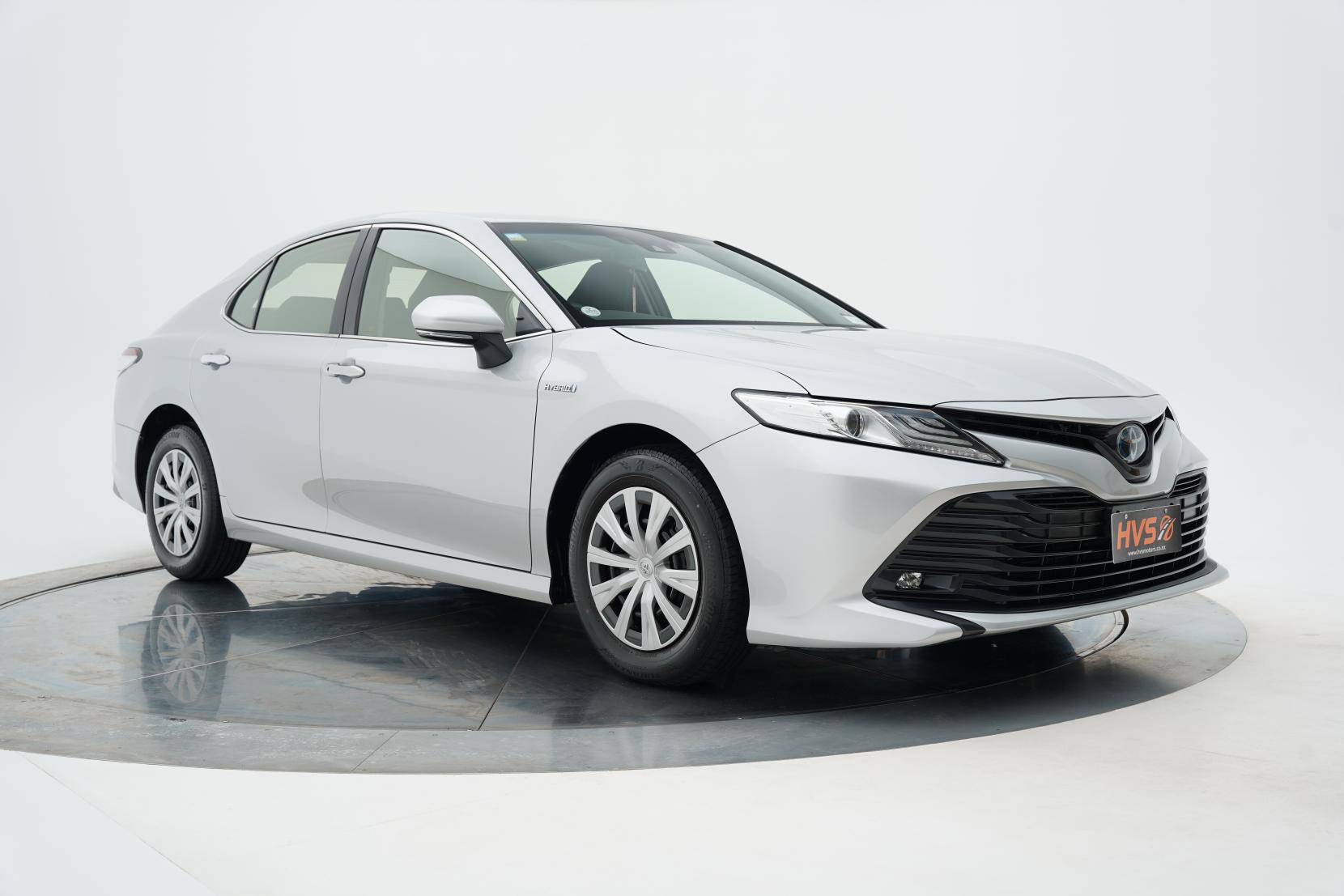 Toyota Camry Hybrid X
