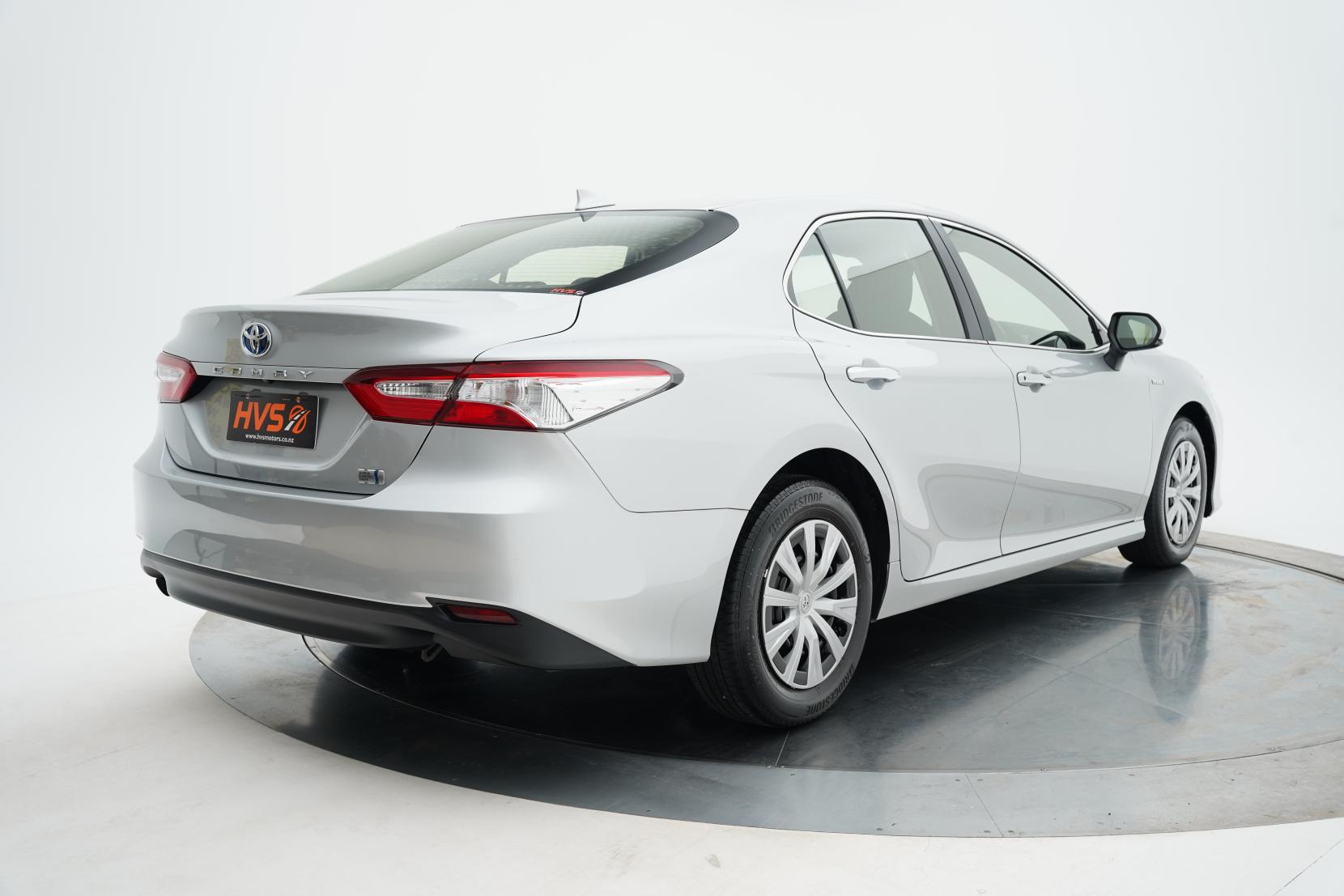 Toyota Camry Hybrid X