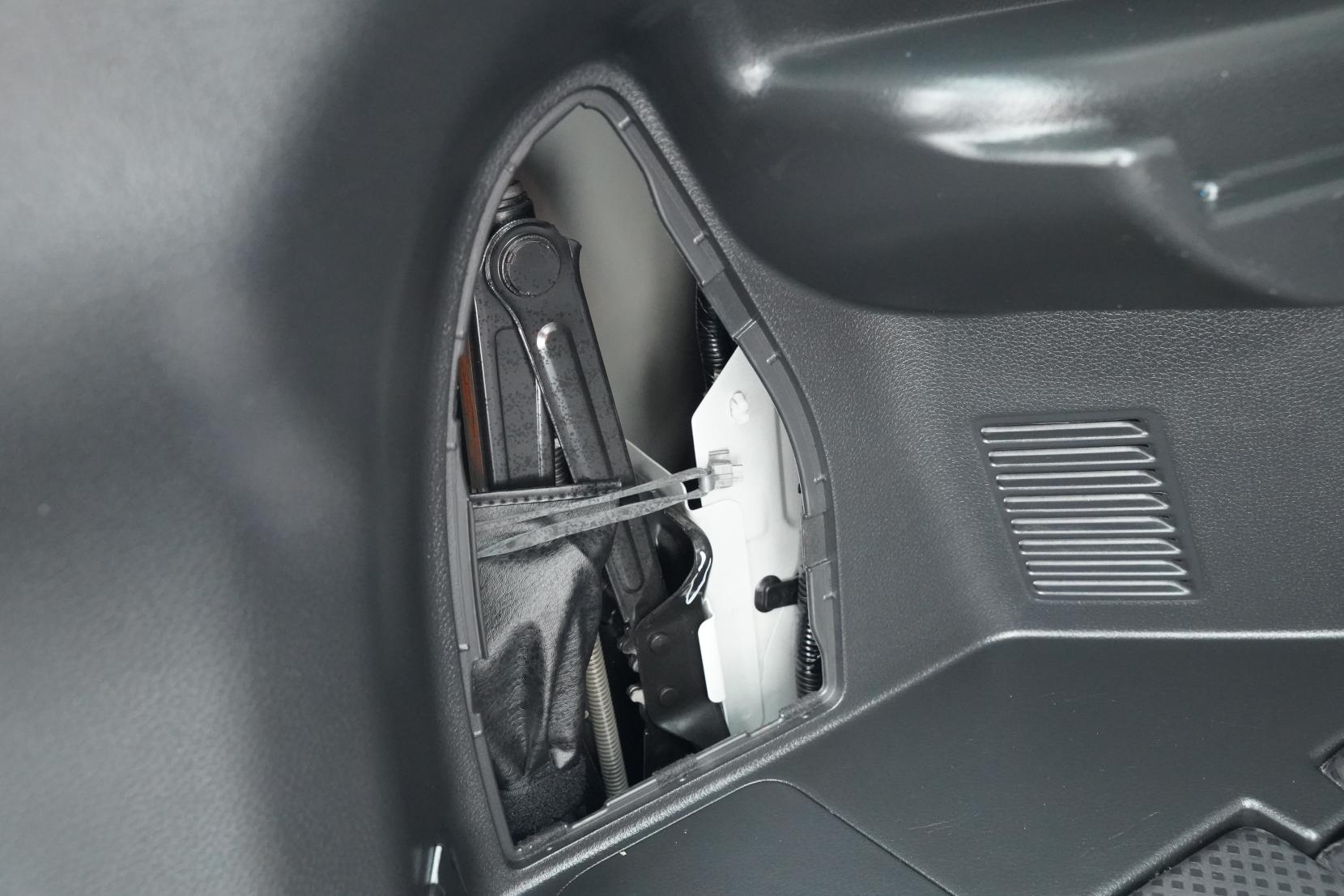 Nissan X-Trail 2.0 20S 2WD 5 SEATER