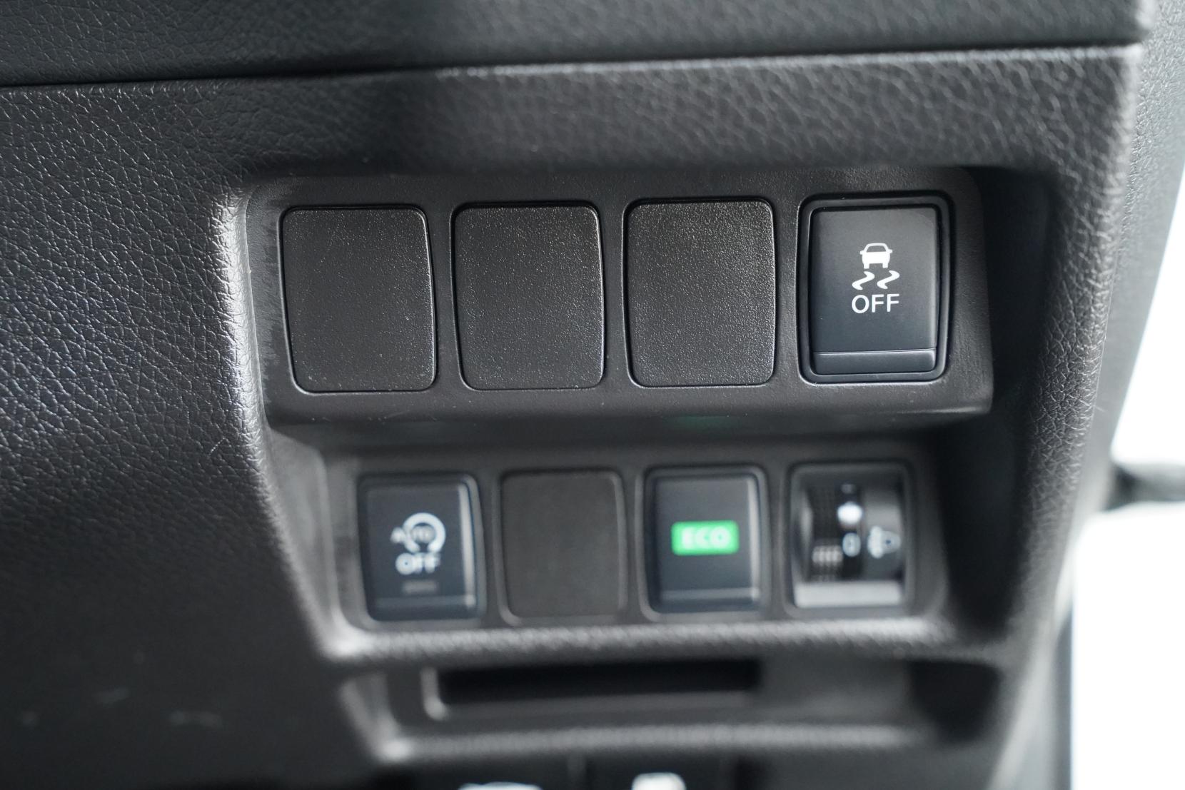 Nissan X-Trail 2.0 20S 2WD 5 SEATER