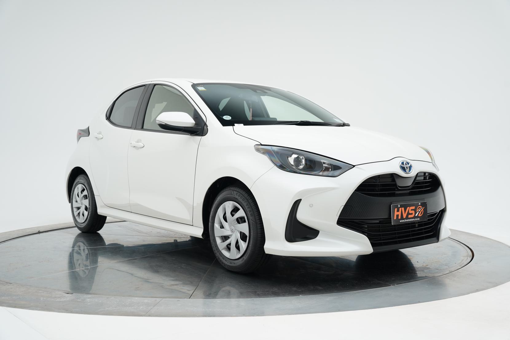 Toyota Yaris Hybrid X