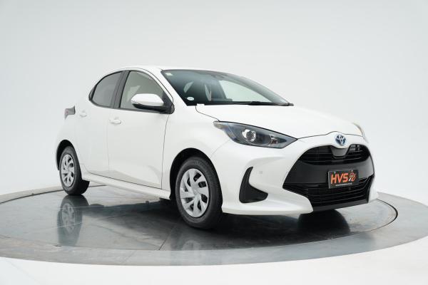 Toyota Yaris Hybrid X