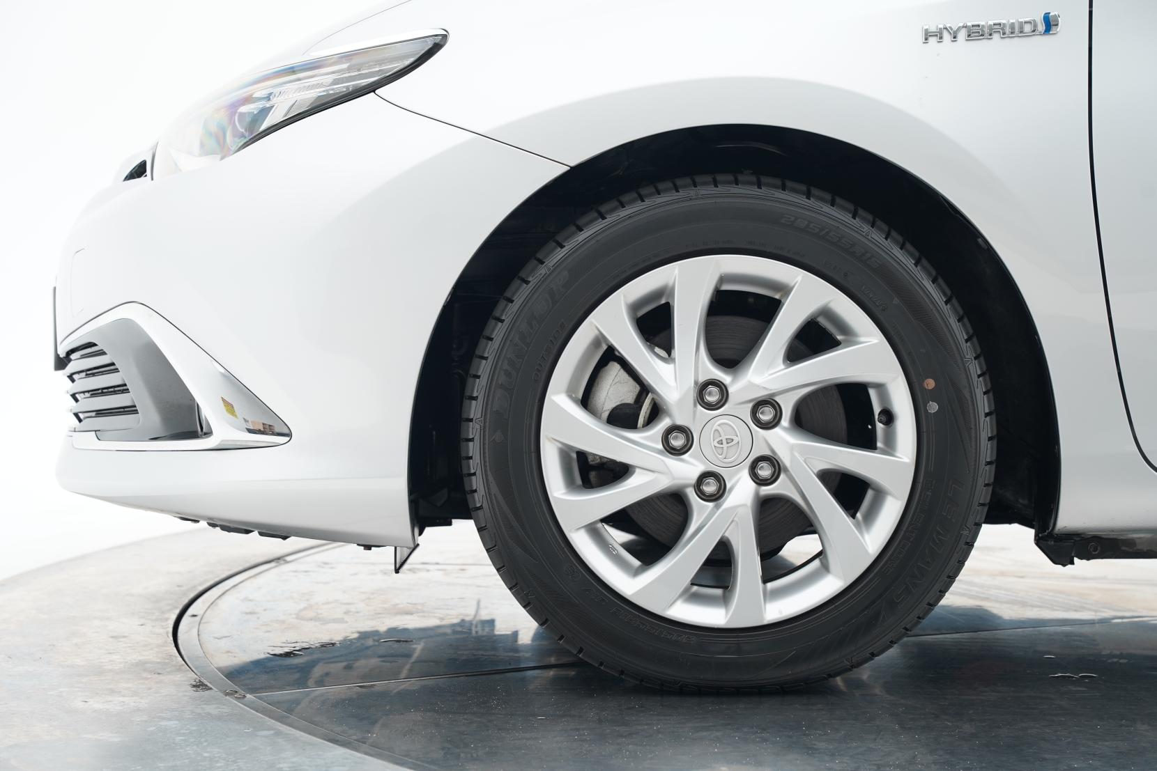 Toyota Auris 1.8 Hybrid