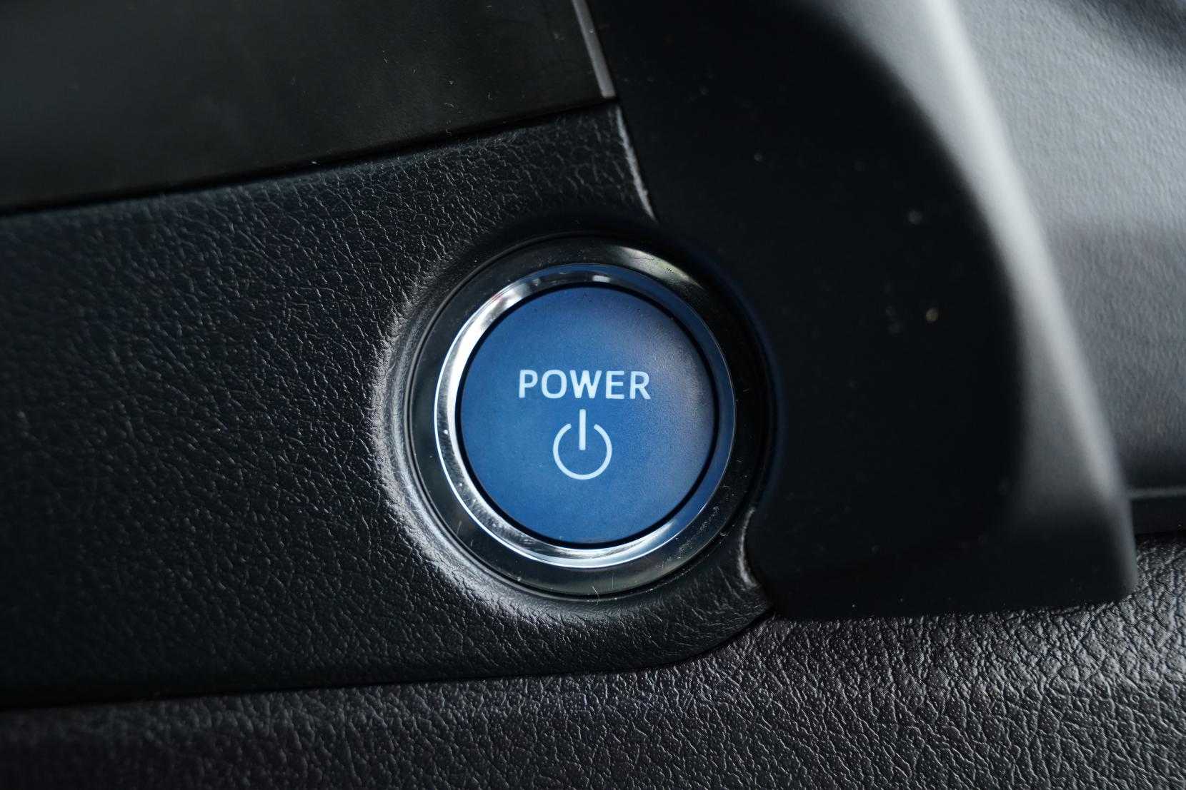 Toyota Auris 1.8 Hybrid
