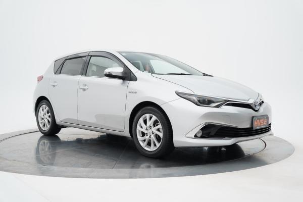 Toyota Auris 1.8 Hybrid