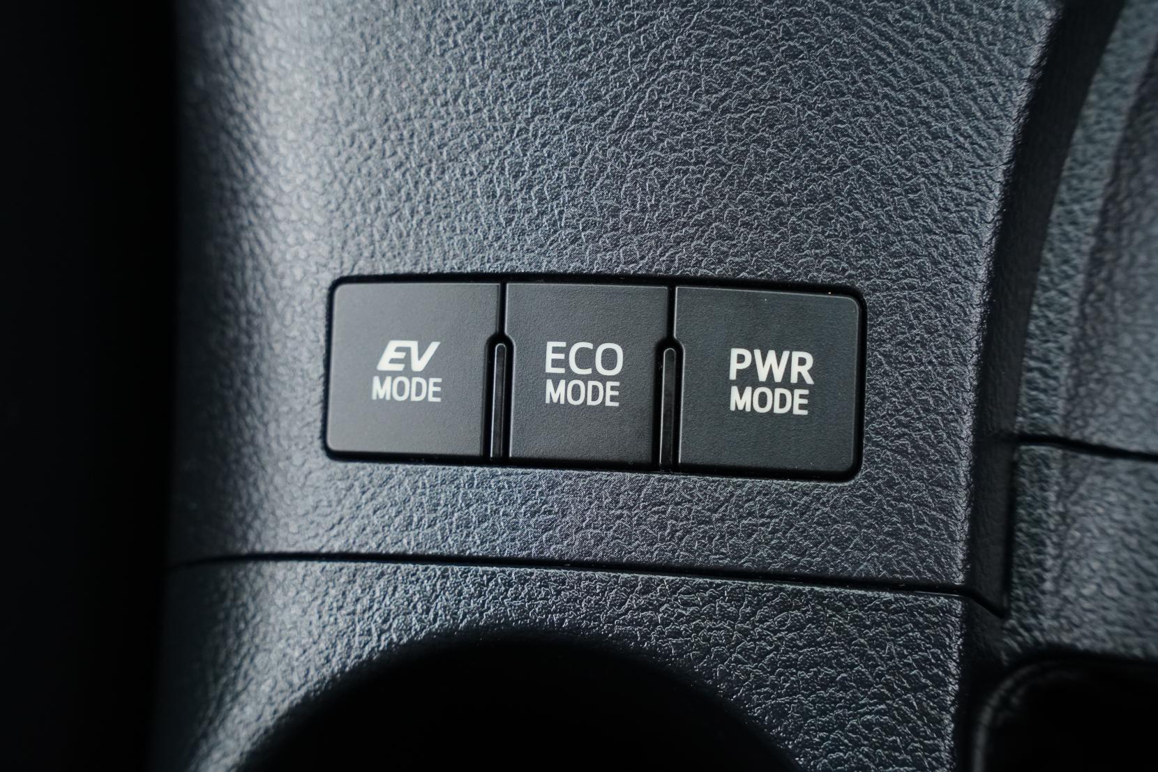 Toyota Auris 1.8 Hybrid