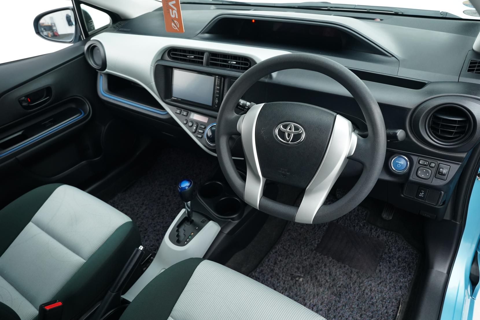 Toyota Aqua 1.5 S Push Start