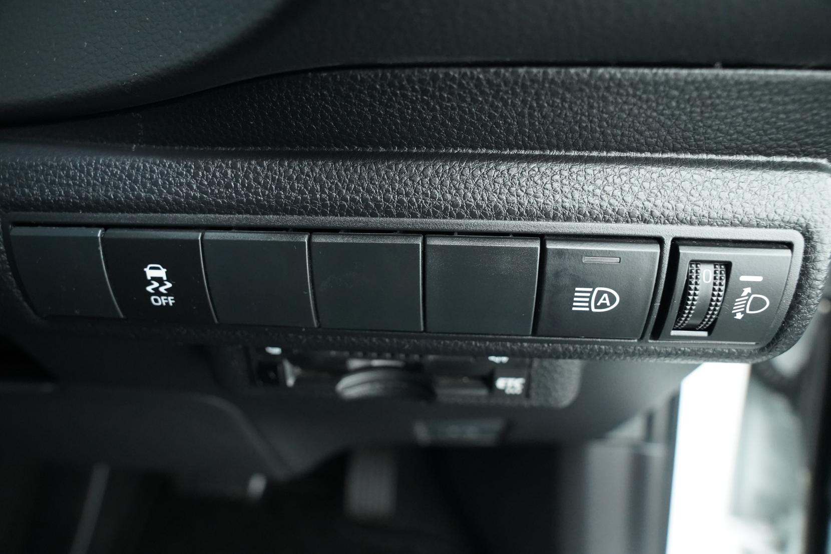Toyota Corolla 1.8 Touring Hybrid 4wd G-X