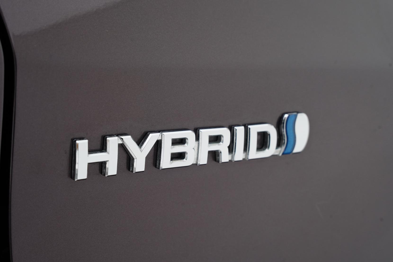 Toyota Prius 1.8 S MYCODE