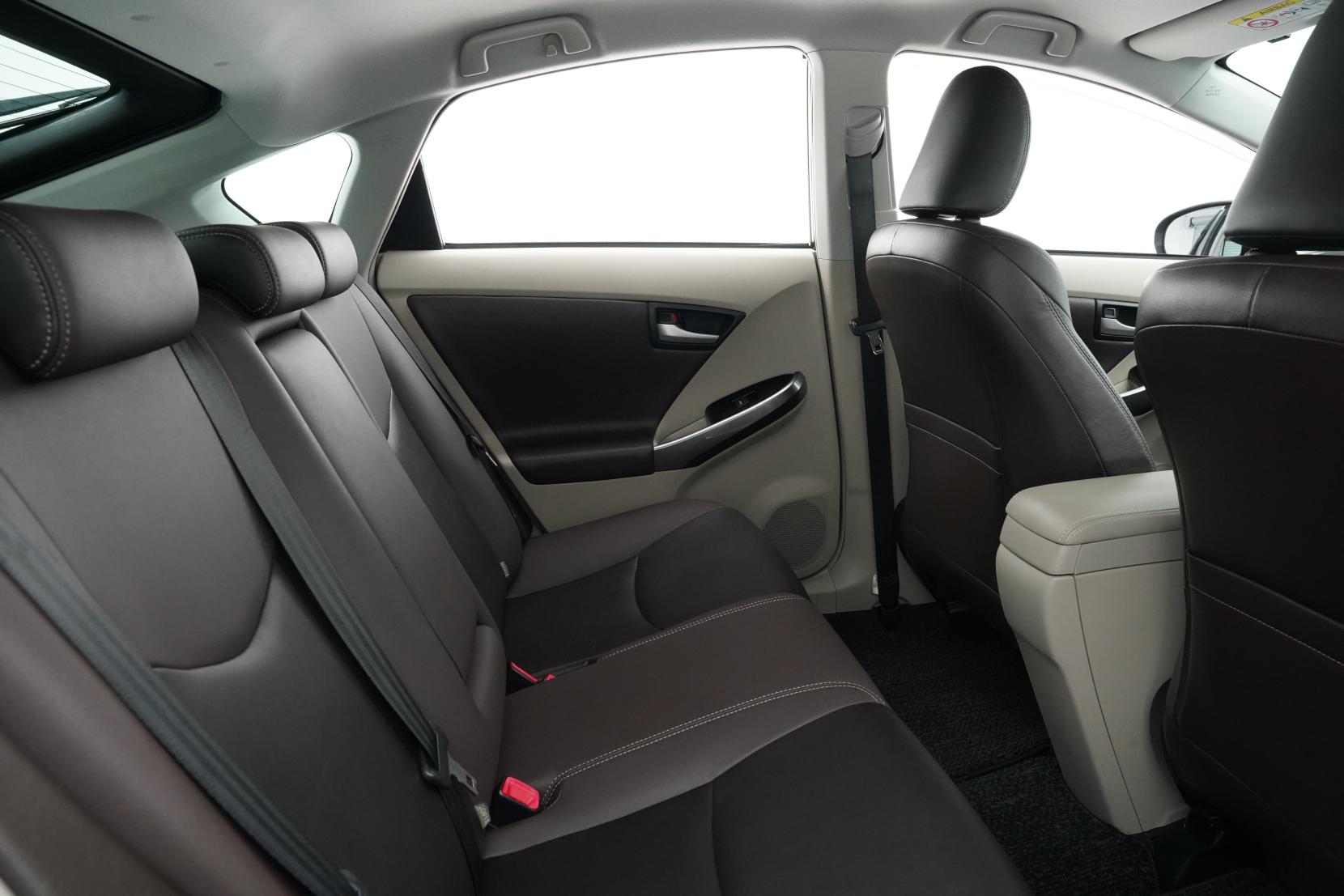 Toyota Prius 1.8 S MYCODE