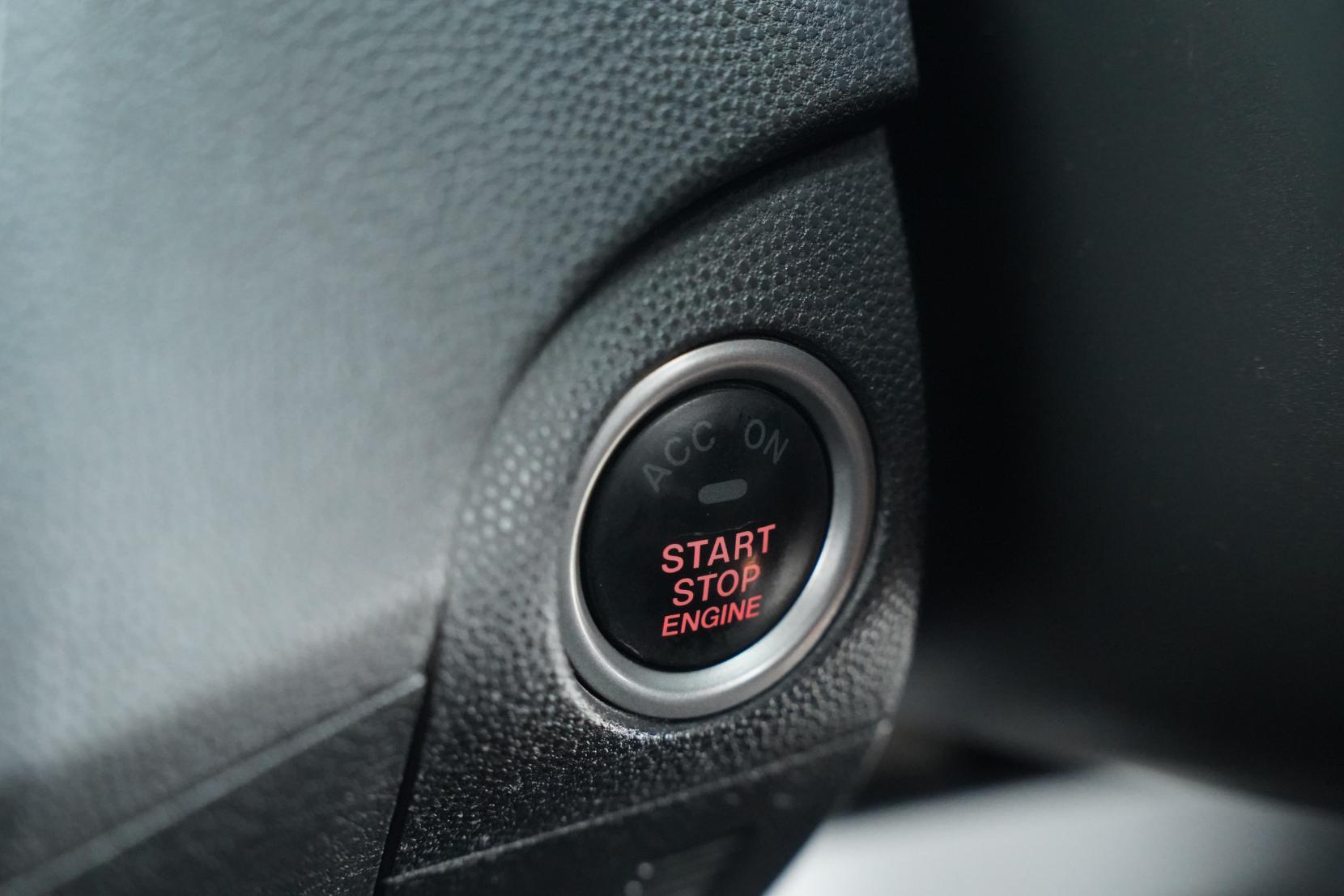 Mazda Axela 1.5 SPORT 15S