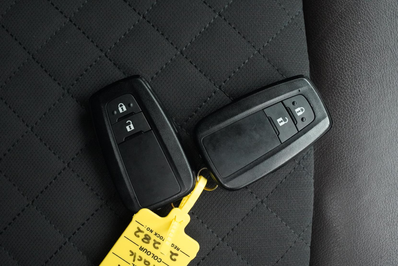 Toyota C-HR 1.8 G Hybrid