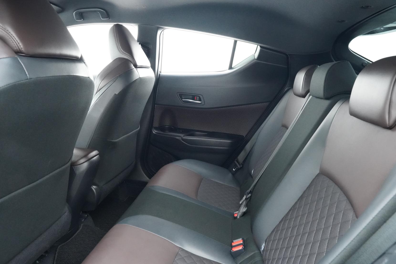 Toyota C-HR 1.8 G Hybrid