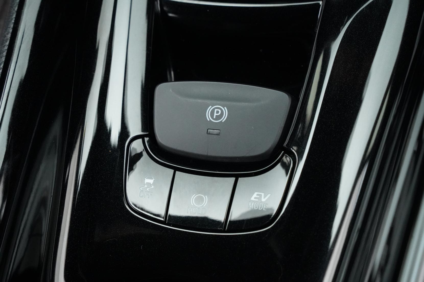 Toyota C-HR 1.8 G Hybrid