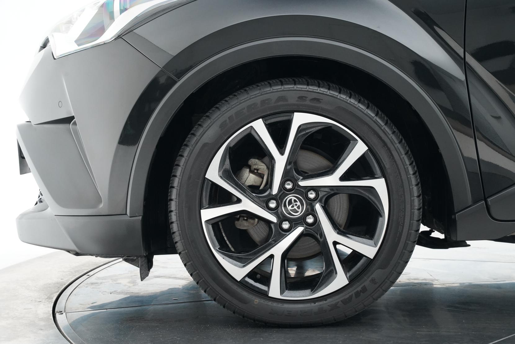 Toyota C-HR 1.8 G Hybrid