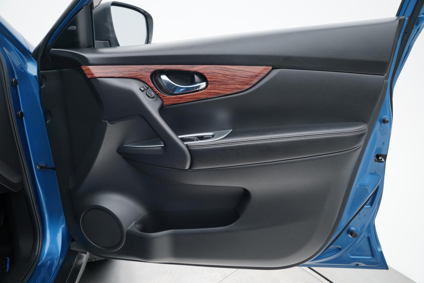 Nissan X-TRAIL 2.0 20XI HYBRID 4WD