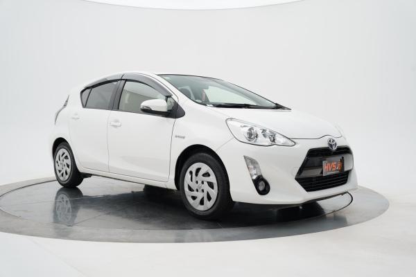 Toyota Aqua 1.5 Aqua II (facelift 2025) S Push Start