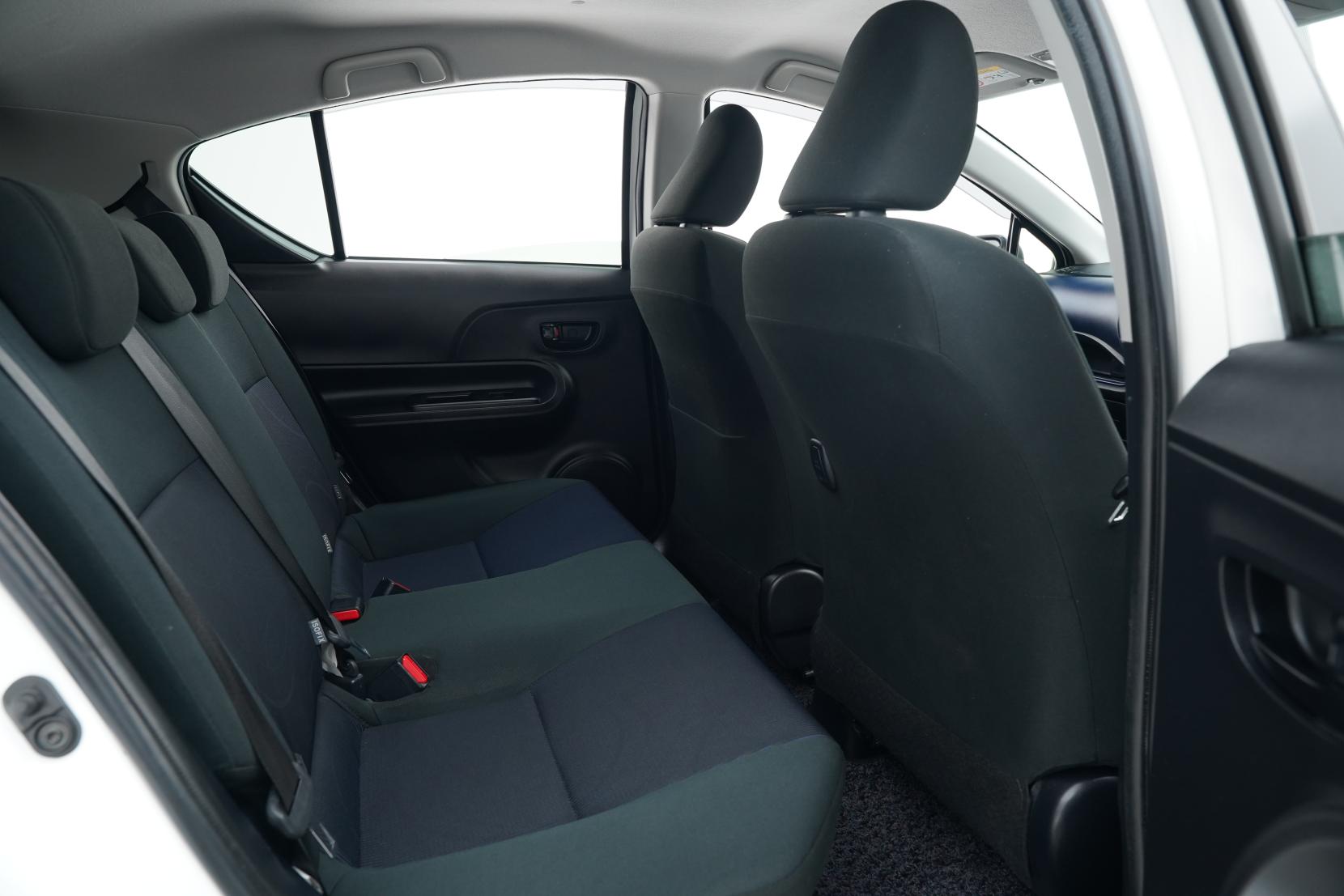Toyota Aqua 1.5 Aqua II (facelift 2025) S Push Start