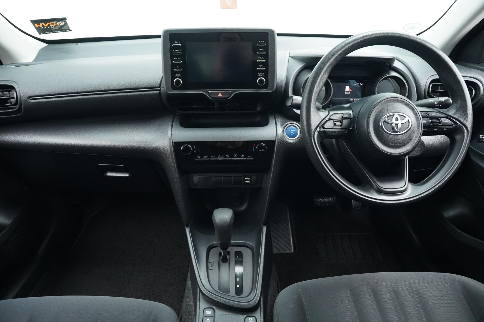 Toyota Yaris 1.5 HYBRID HYBRID X