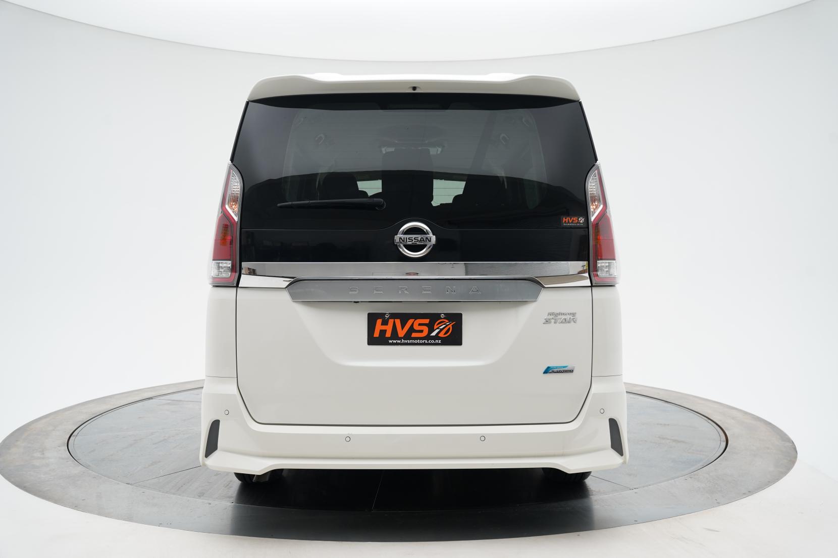 Nissan Serena (1991 – present) 2.0 Hybrid HighwayStar G