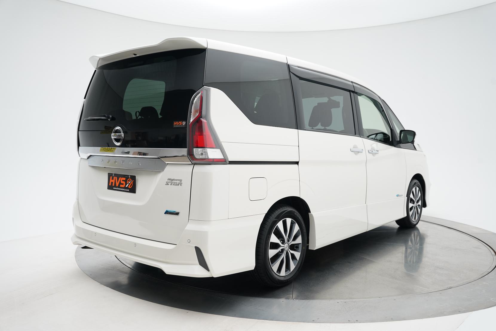 Nissan Serena (1991 – present) 2.0 Hybrid HighwayStar G