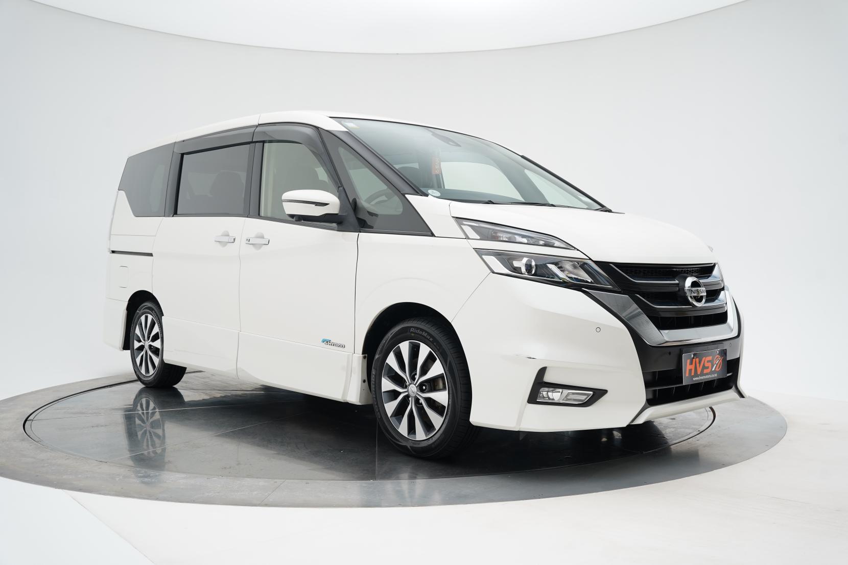 Nissan Serena (1991 – present) 2.0 Hybrid HighwayStar G