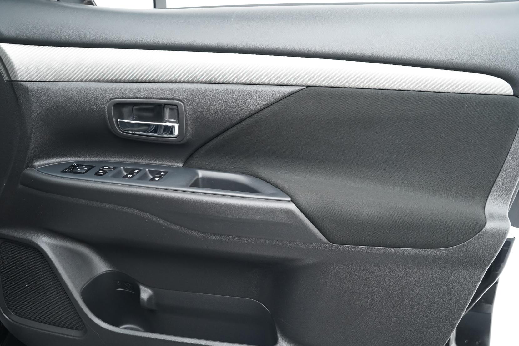 Mitsubishi Outlander 2.4