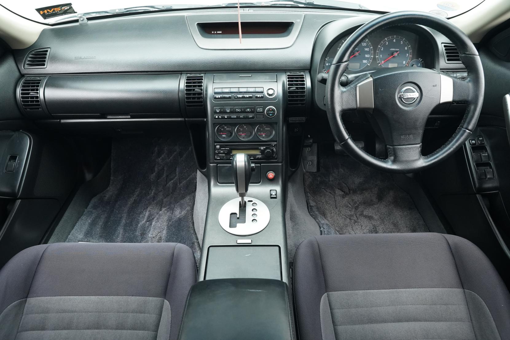 Nissan Stagea 2.5 4WD 250T RS FOUR V