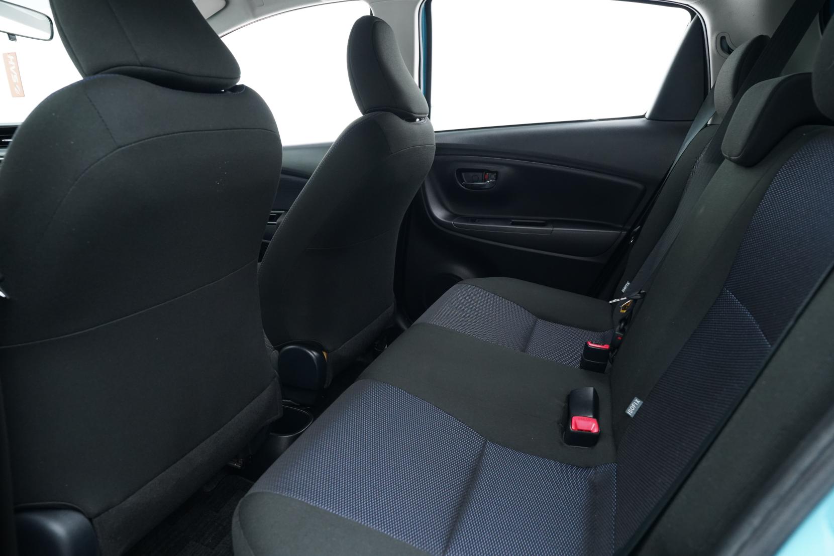 Toyota Vitz 1.3 F LED EDITION