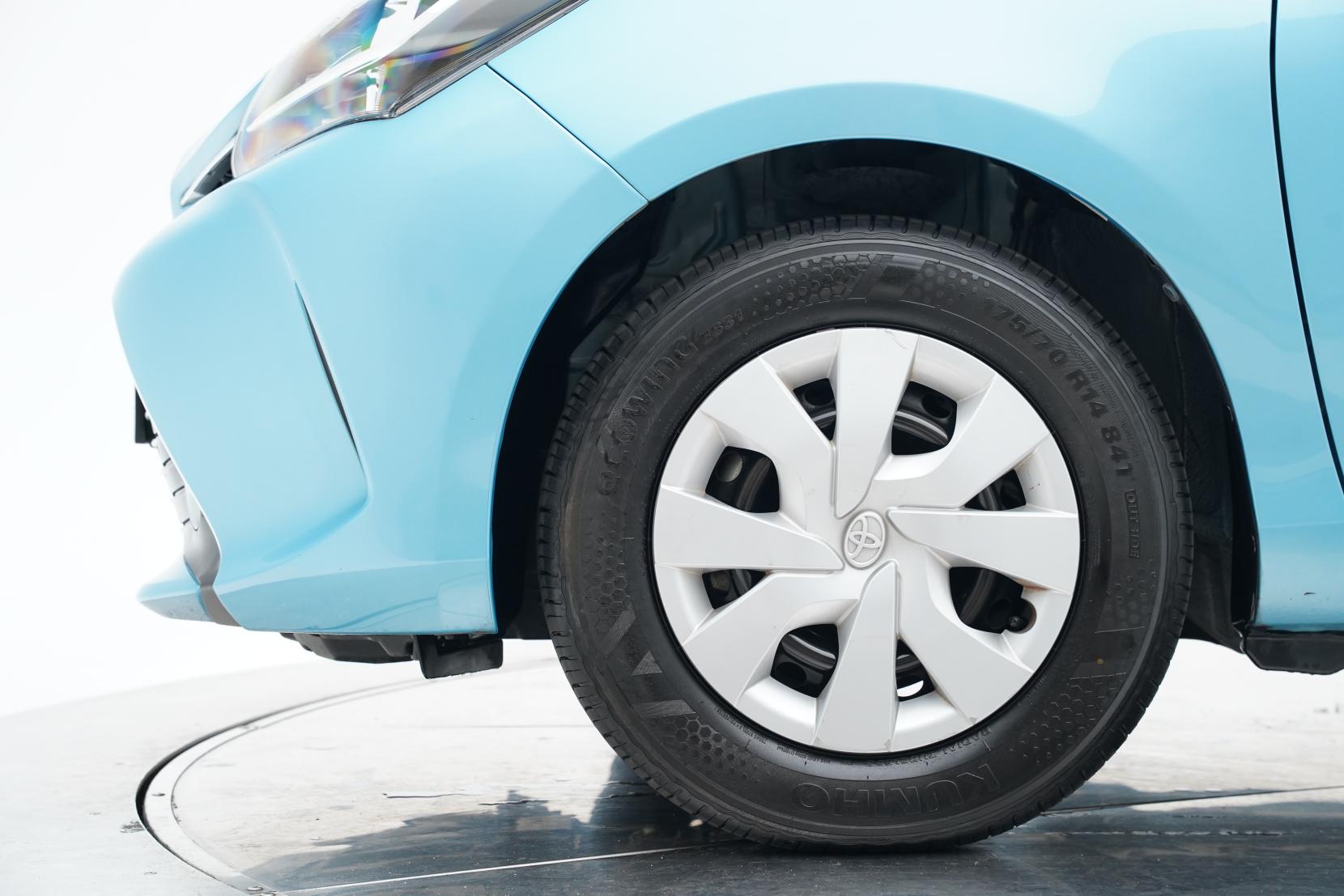 Toyota Vitz 1.3 F LED EDITION