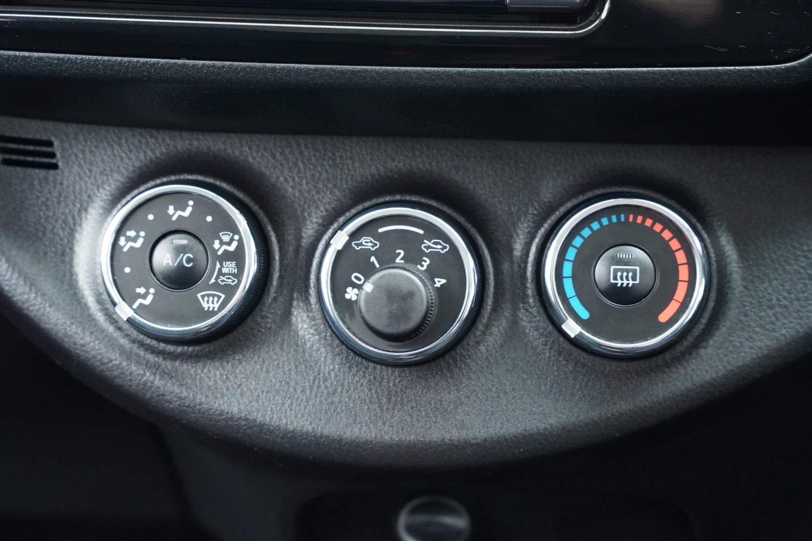 Toyota Vitz 1.3 F LED EDITION