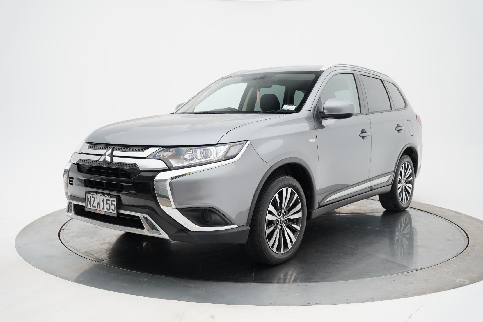 Mitsubishi Outlander 2.4 Outlander III (facelift 2018) LS 2.4P/CVT