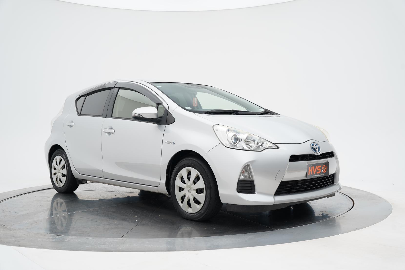 Toyota Aqua 1.5 S Push Start