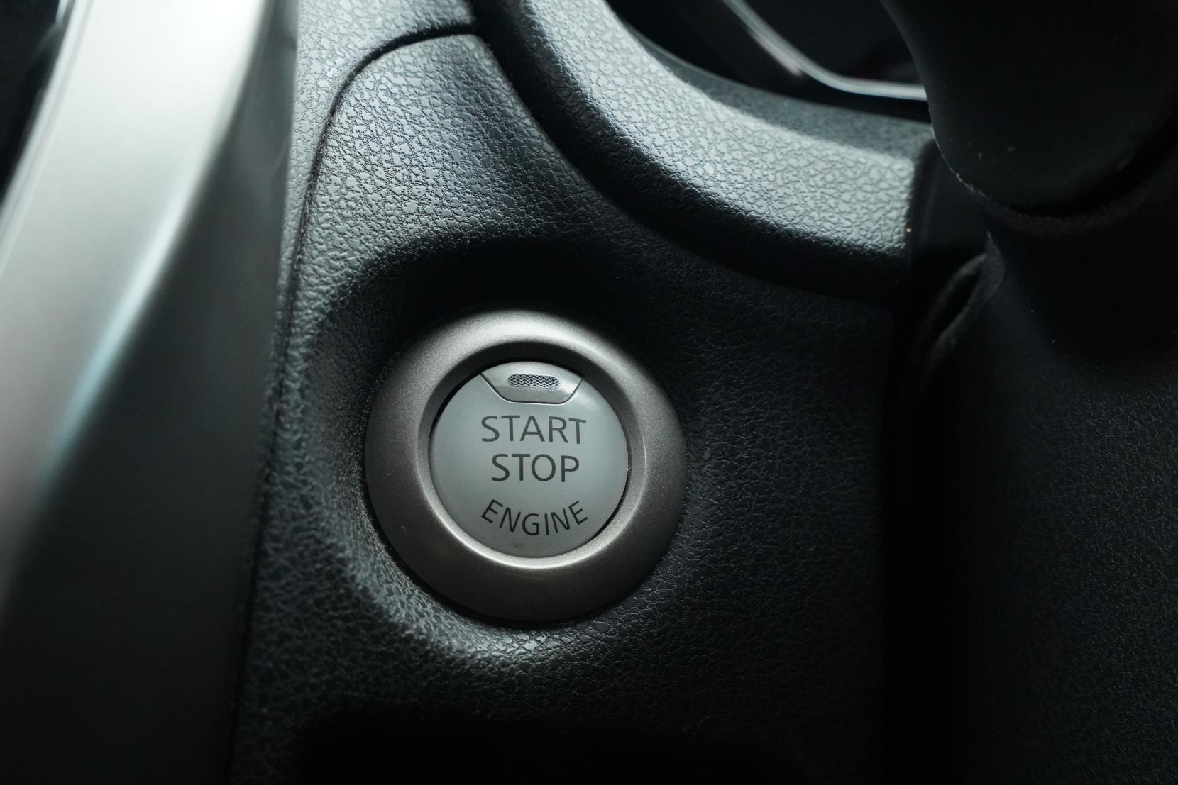 Nissan Note (2004–present) 1.2 X EMERGENCY BRAKE PACKAGE