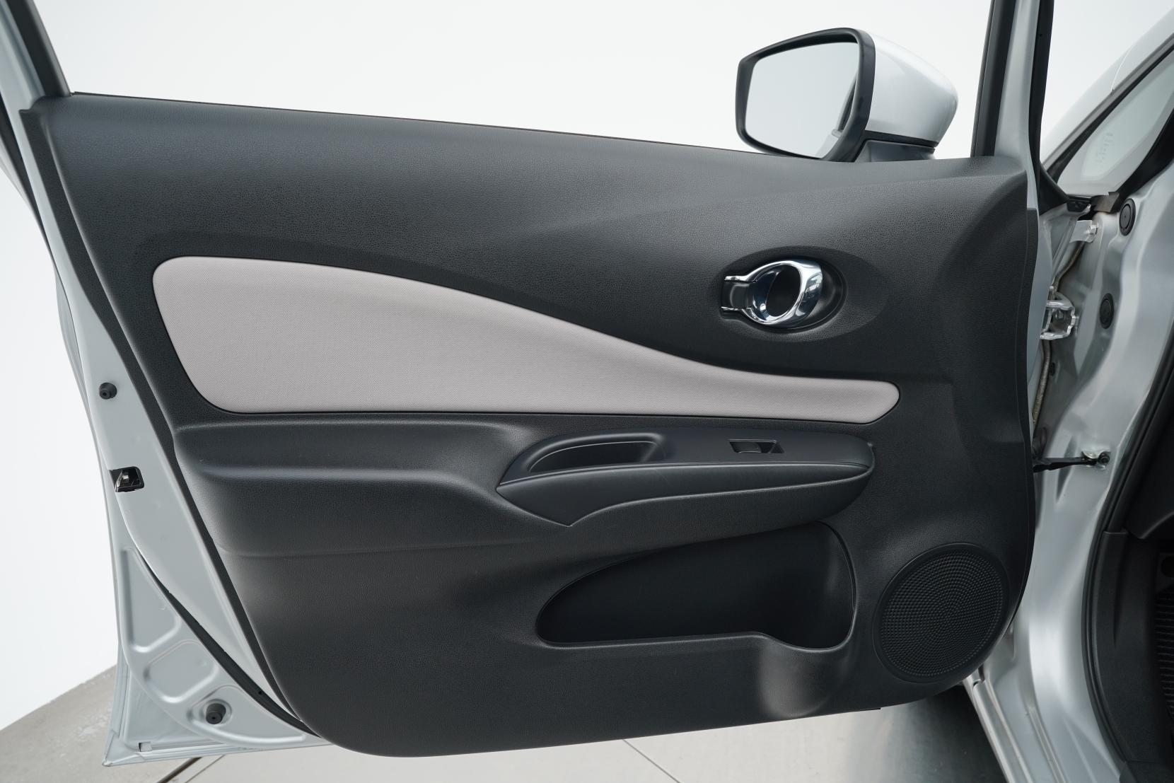 Nissan Note E-Power Hybrid X V 
