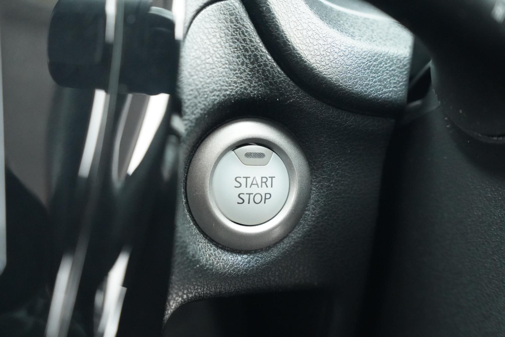 Nissan Note E-Power Hybrid X V 