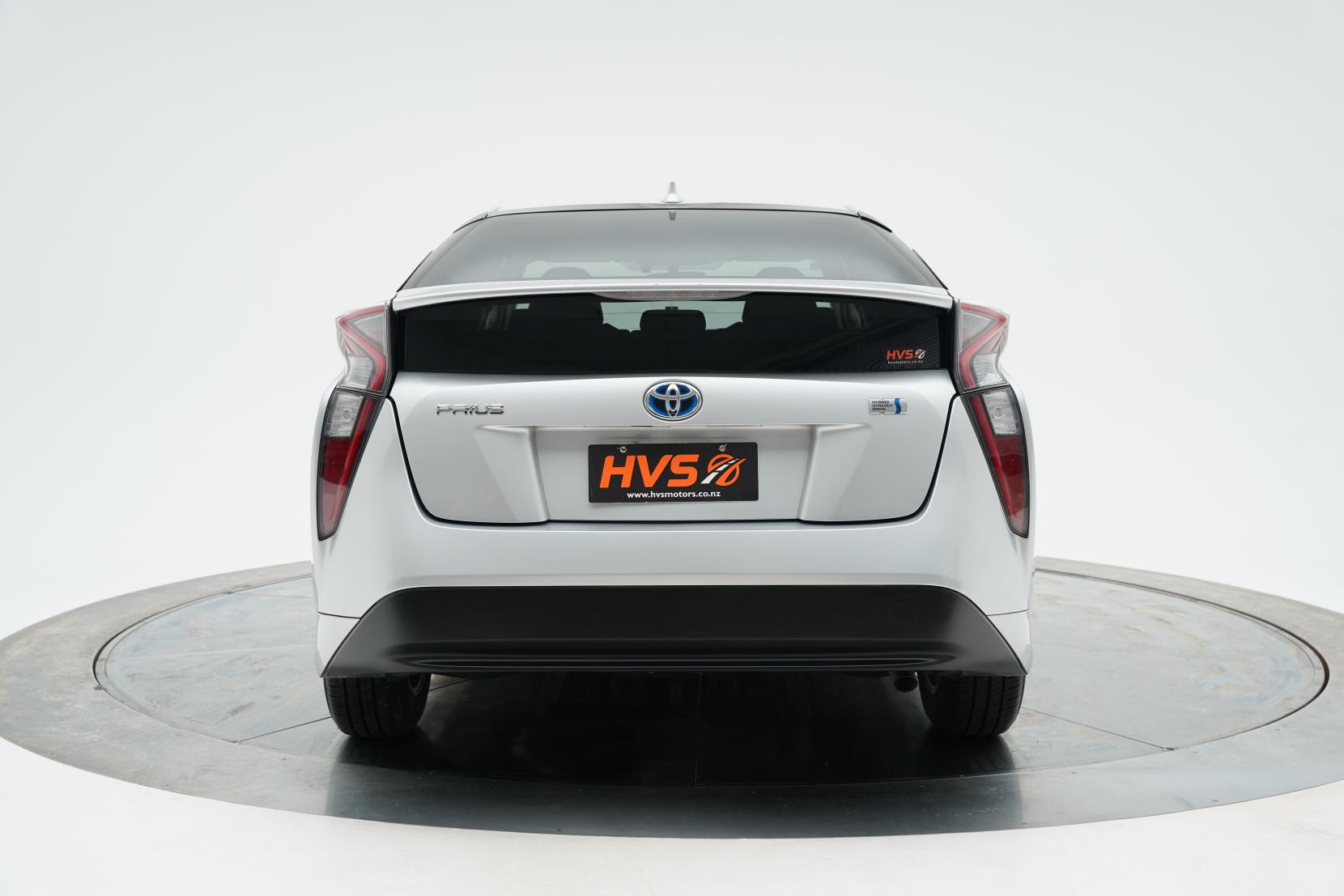 Toyota Prius Hybrid E