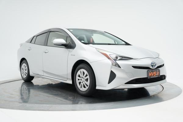 Toyota Prius Hybrid E