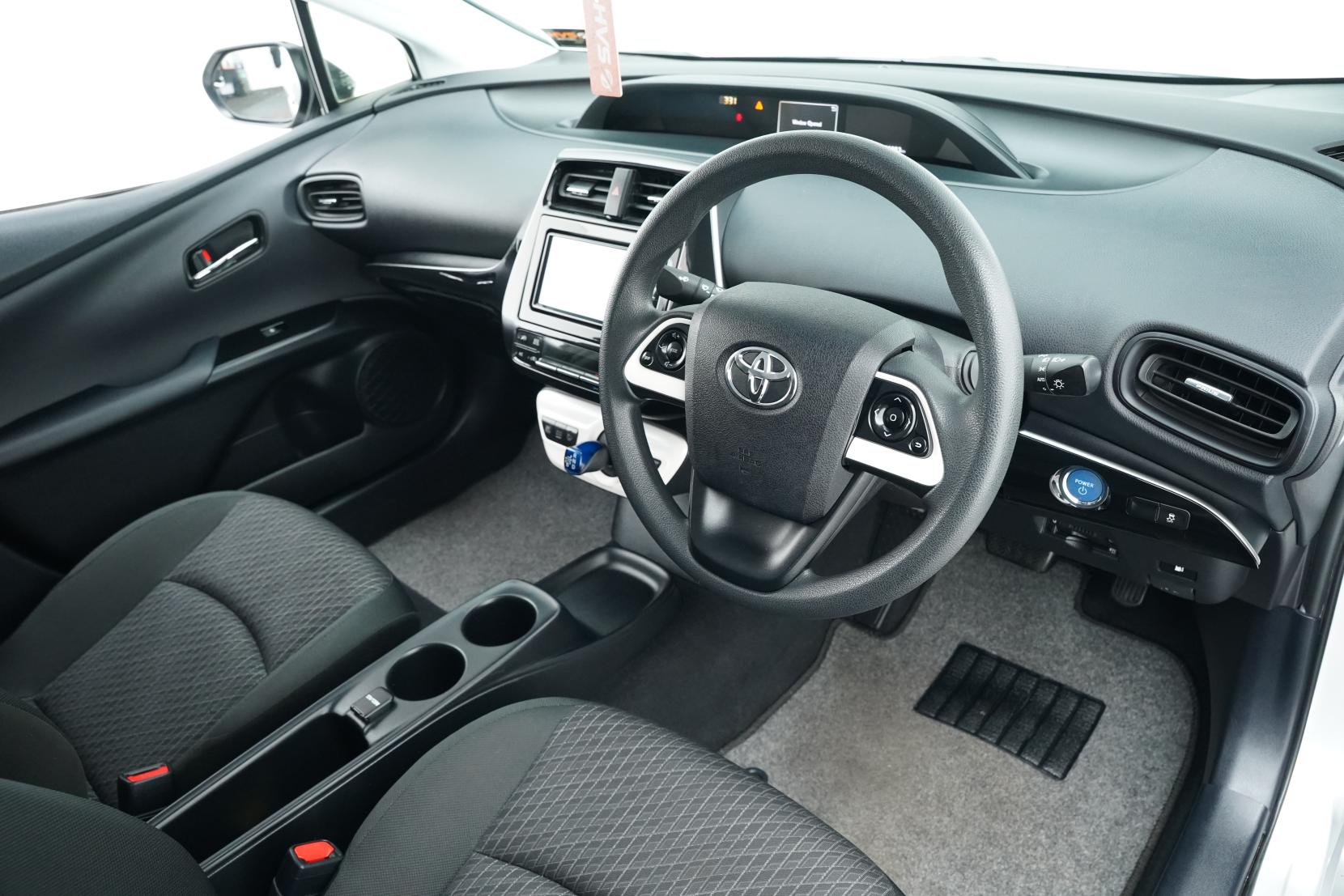 Toyota Prius Hybrid E