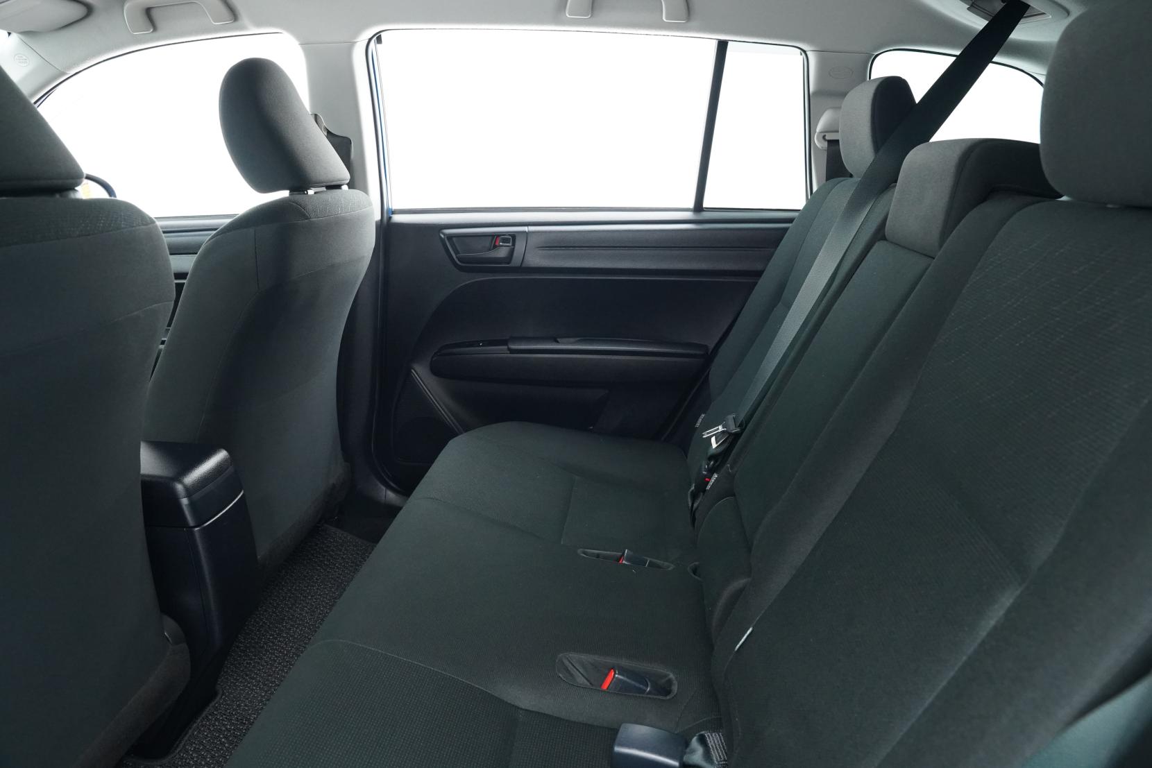 Toyota Corolla 1.5 FIELDER HYBRID EX